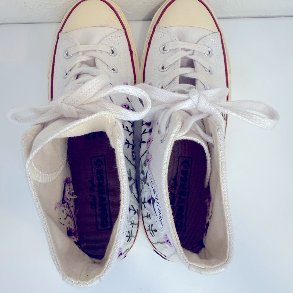 Converse Chuck Taylor High Top Lavender Embroidered Women’s 8.5 - Picture 8 of 10